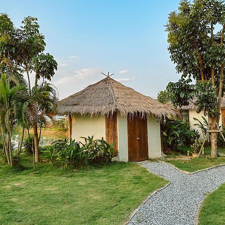 Doowall Hotel Chiang Rai Buitenkant foto